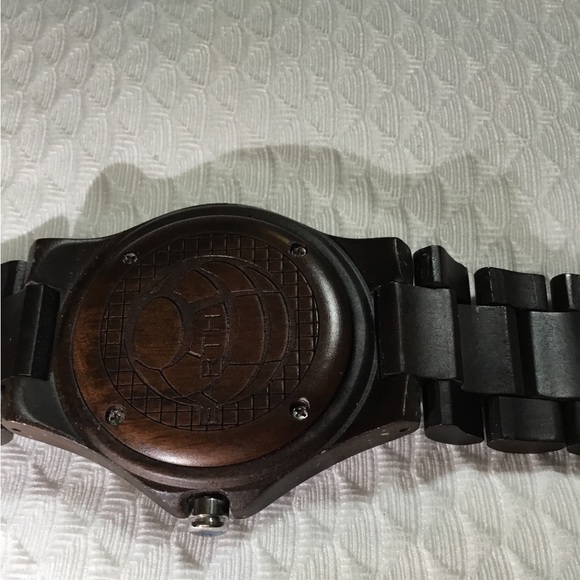 Earth watch - Picture 8 of 12